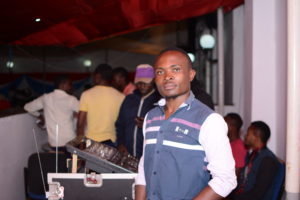 DSC 0846 300x200 Sud-Kivu: DJ Vital : La puissance sonore aux rythmes nouveaux
